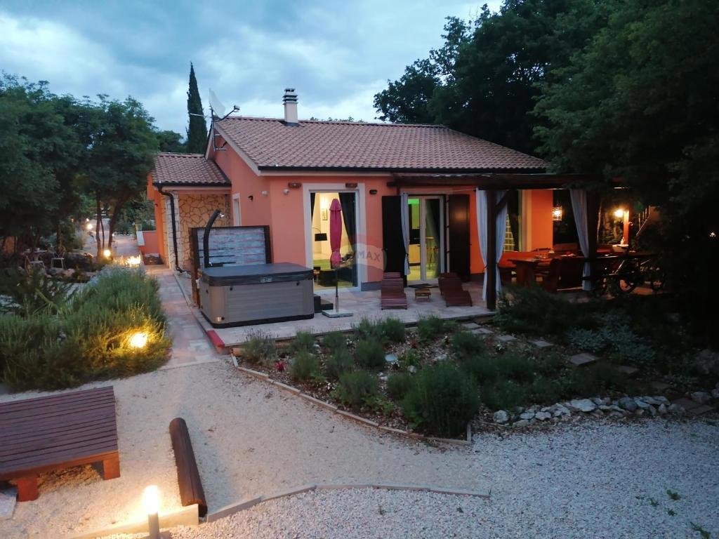 Casa Dobrinj, 120m2