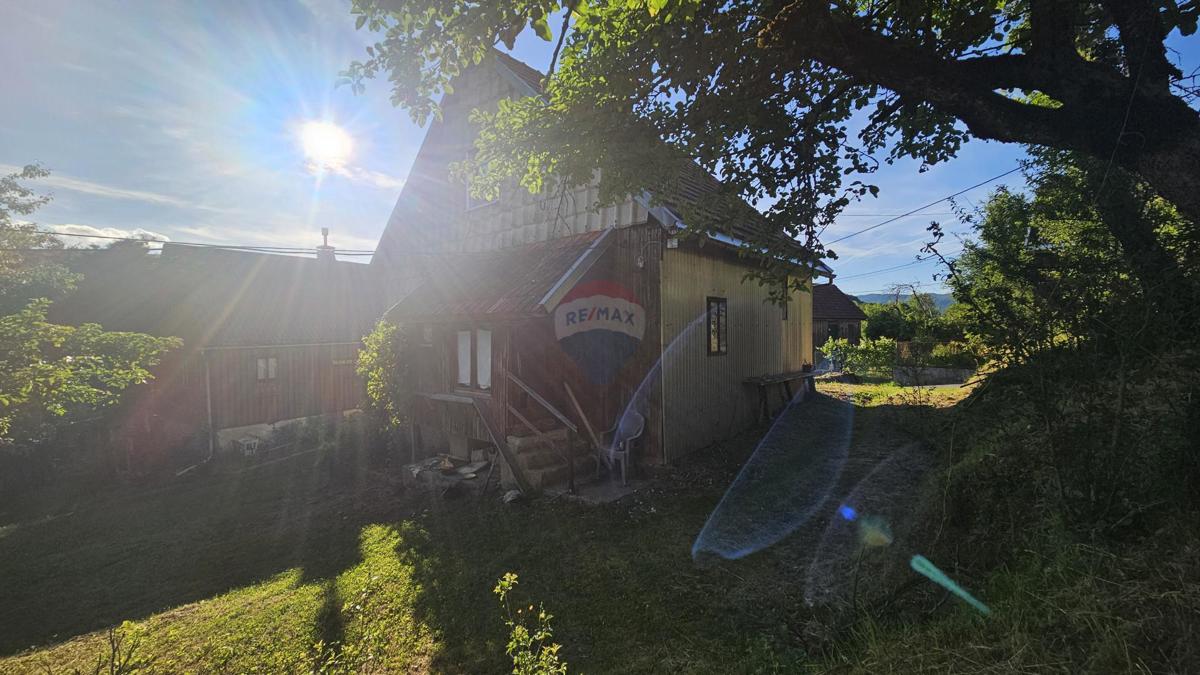 Casa Radočaj Brodski, Delnice, 2.178m2