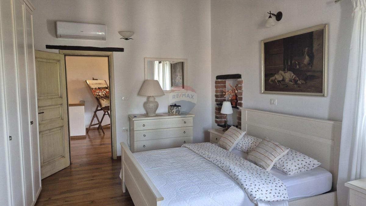 Casa Tinjan, 330m2