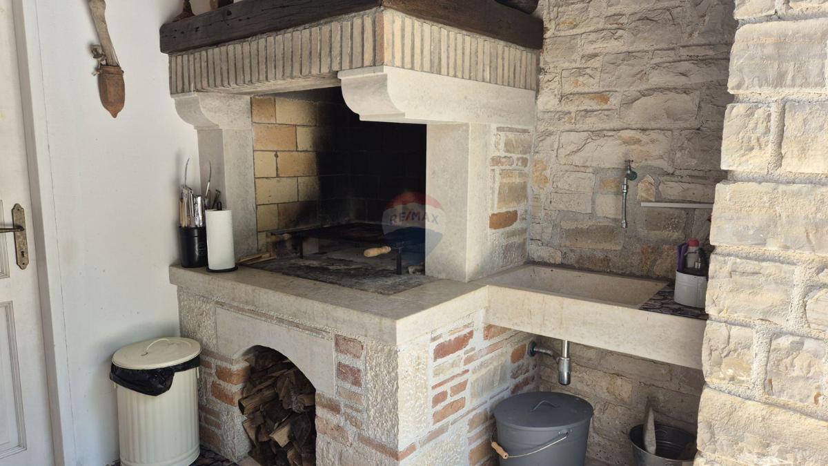 Casa Tinjan, 330m2