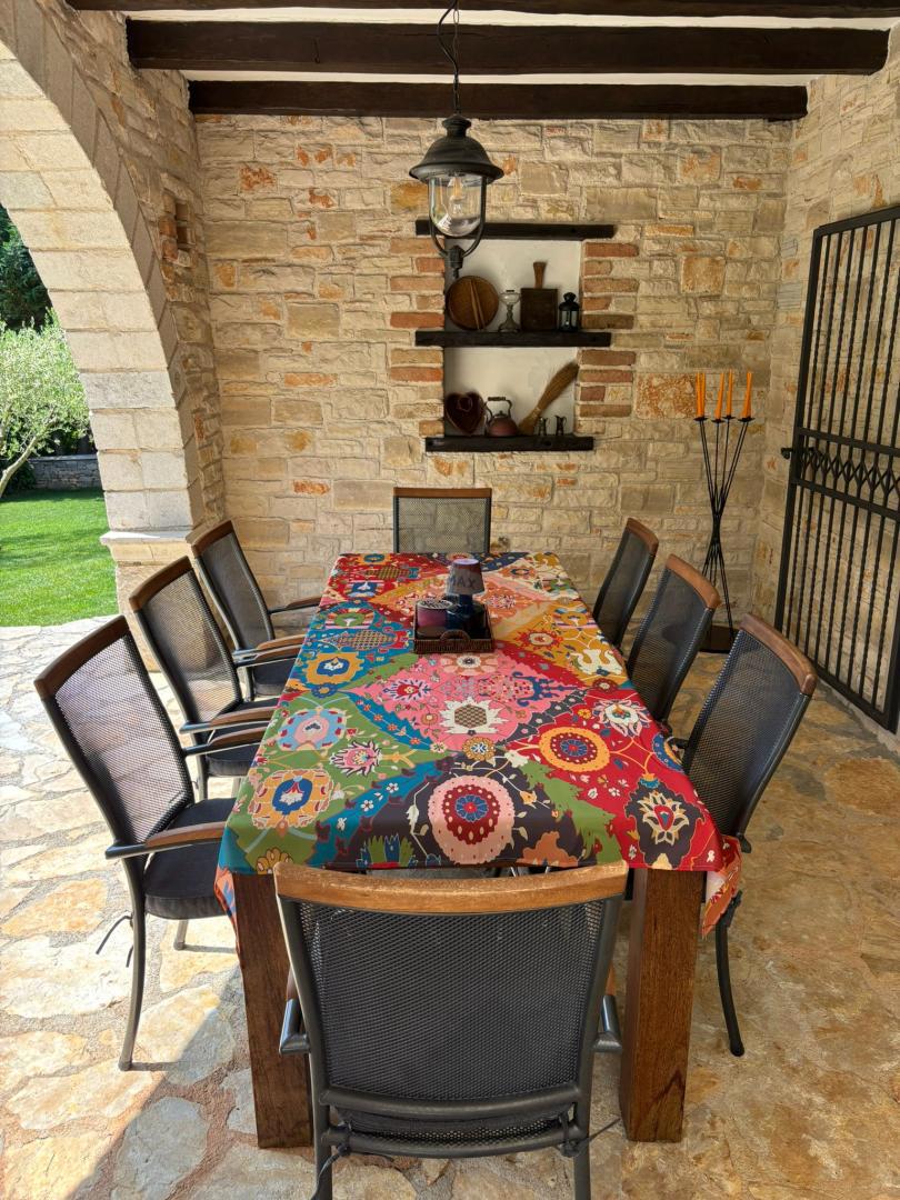 Casa Tinjan, 330m2