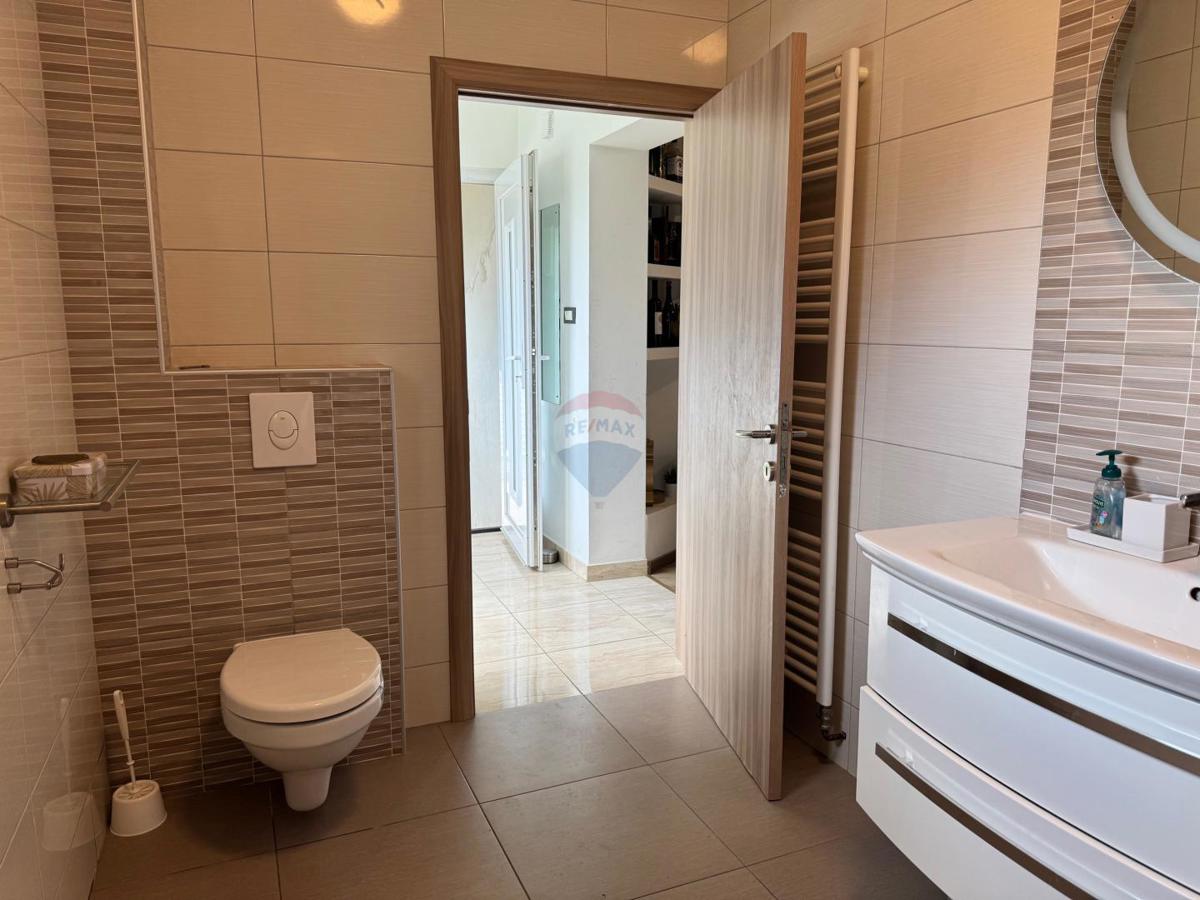 Casa Gornja Lomnica, Velika Gorica - Okolica, 170m2