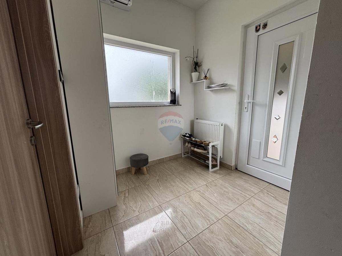 Casa Gornja Lomnica, Velika Gorica - Okolica, 170m2