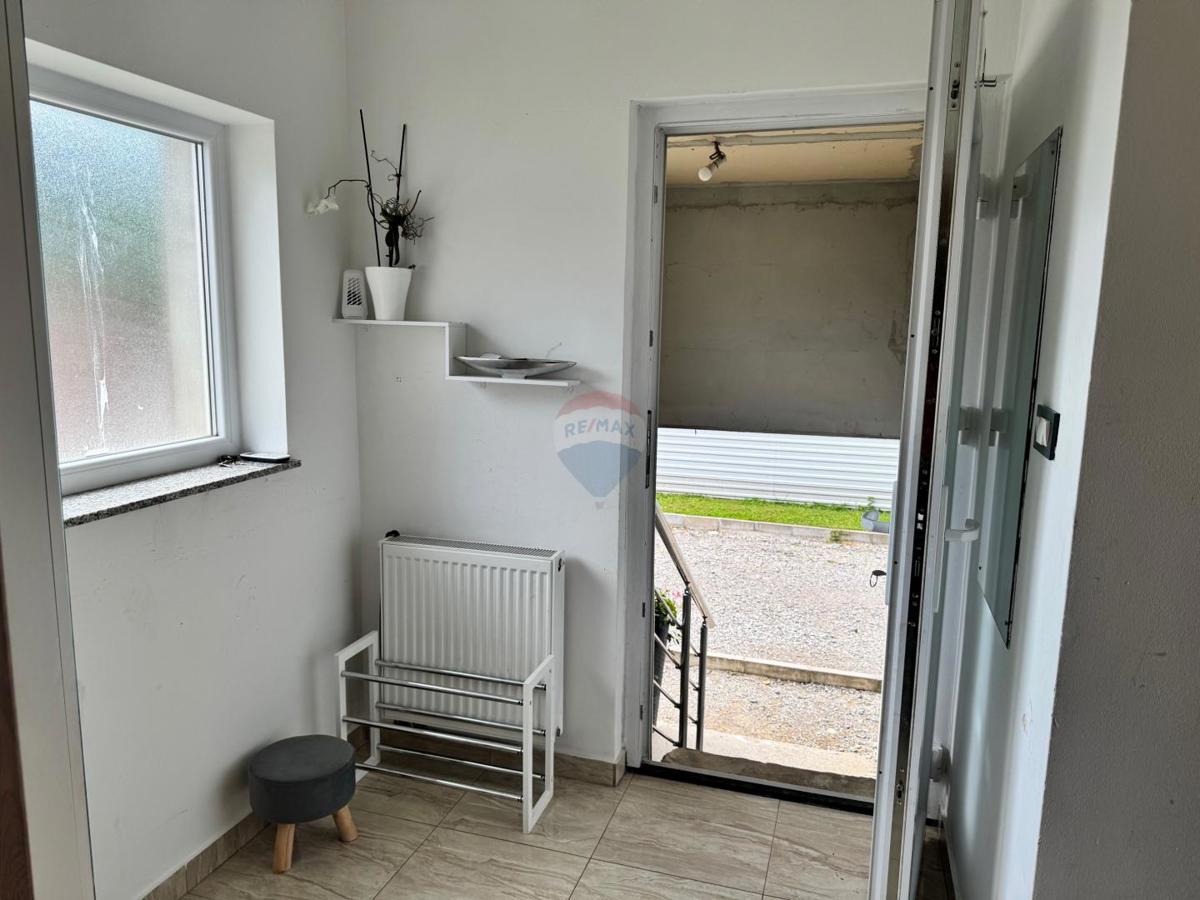 Casa Gornja Lomnica, Velika Gorica - Okolica, 170m2