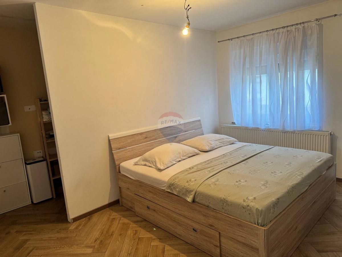 Casa Gornja Lomnica, Velika Gorica - Okolica, 170m2