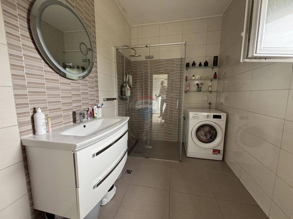 Casa Gornja Lomnica, Velika Gorica - Okolica, 170m2