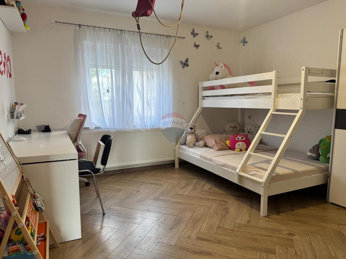 Casa Gornja Lomnica, Velika Gorica - Okolica, 170m2