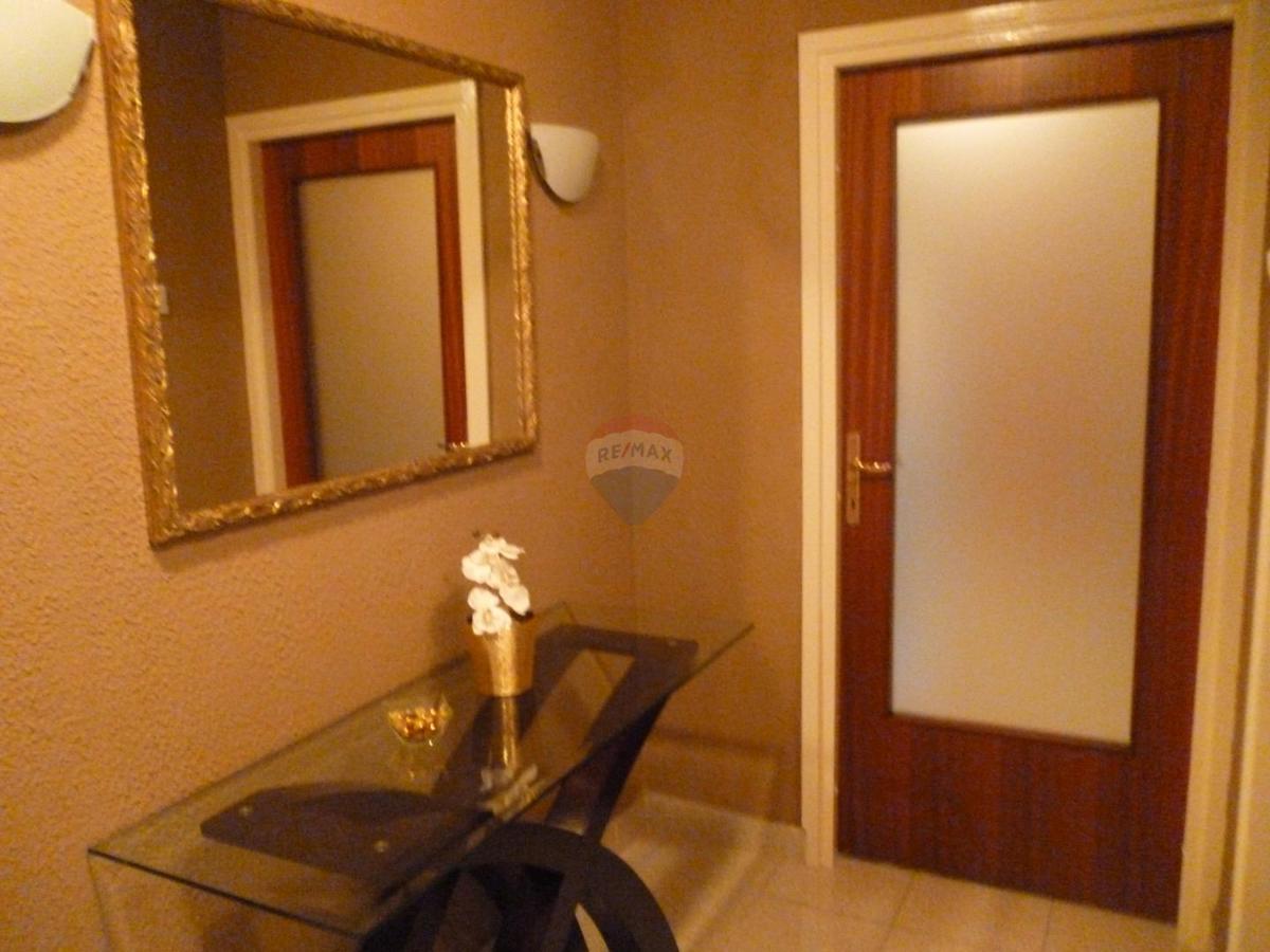 Appartamento Centar, Rijeka, 82,23m2