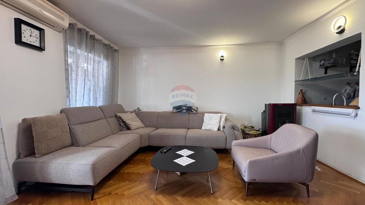 Appartamento Srdoči, Rijeka, 65m2
