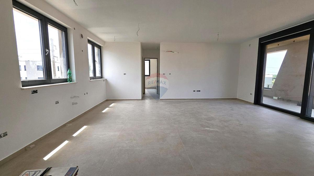 Appartamento Umag, 80,17m2