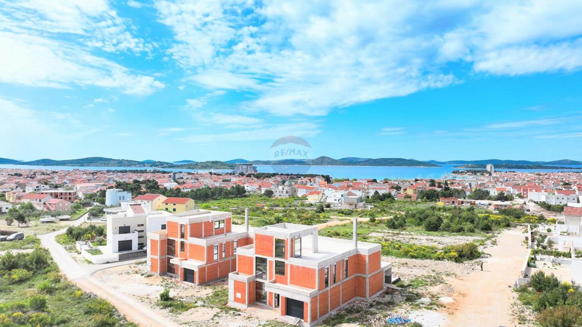 Casa Vodice, 696m2