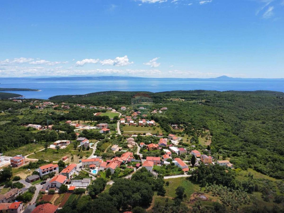 Terreno edificabile Peruški, Marčana, 620m2