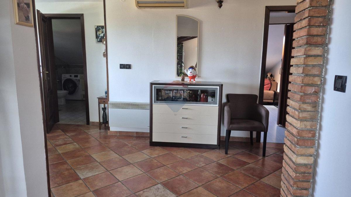 Appartamento Poreč okolica, Poreč, 126m2