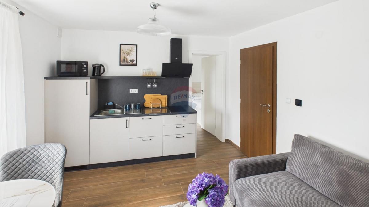 Casa Irinovac, Rakovica, 218,45m2