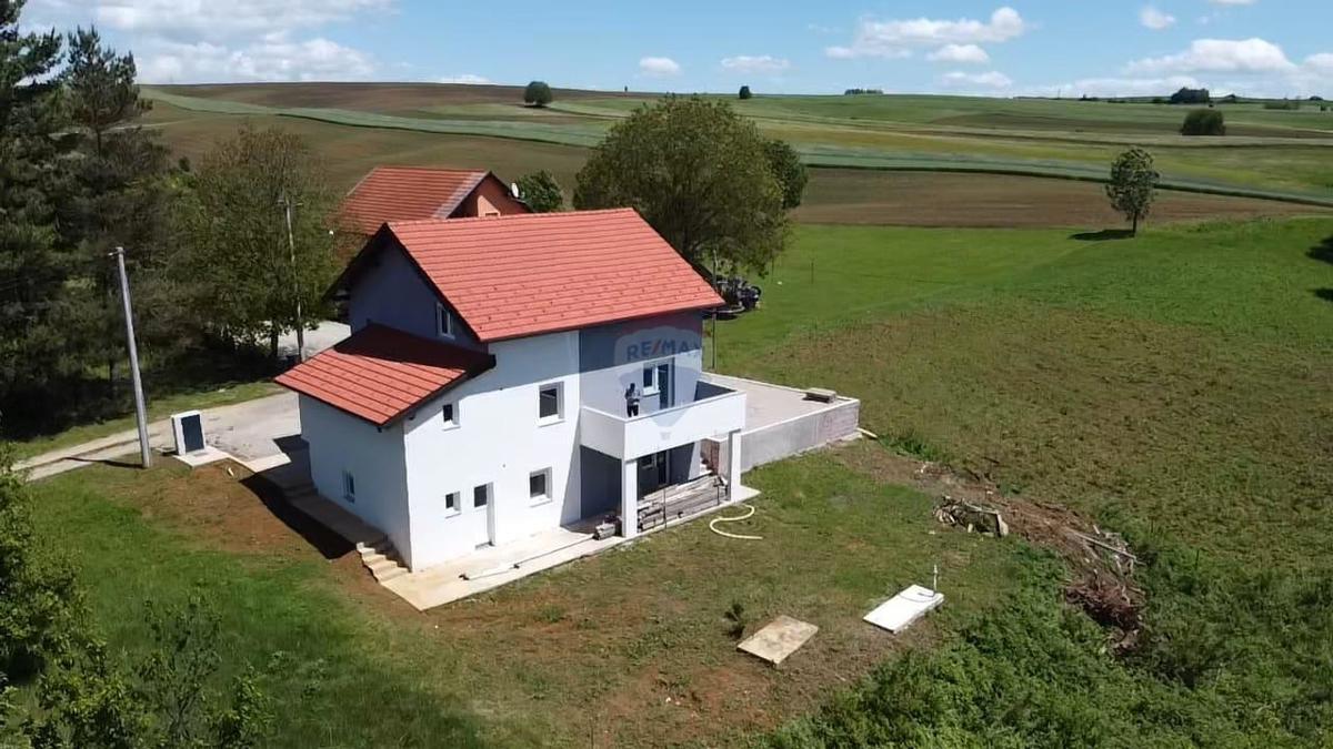 Casa Irinovac, Rakovica, 218,45m2