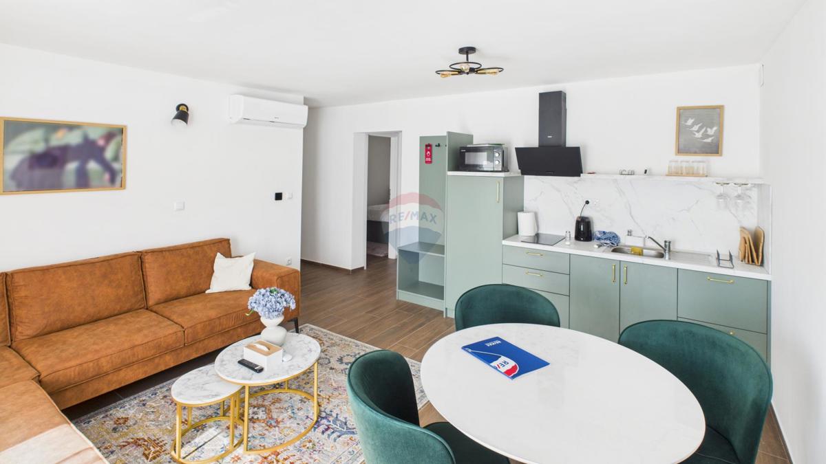 Casa Irinovac, Rakovica, 218,45m2