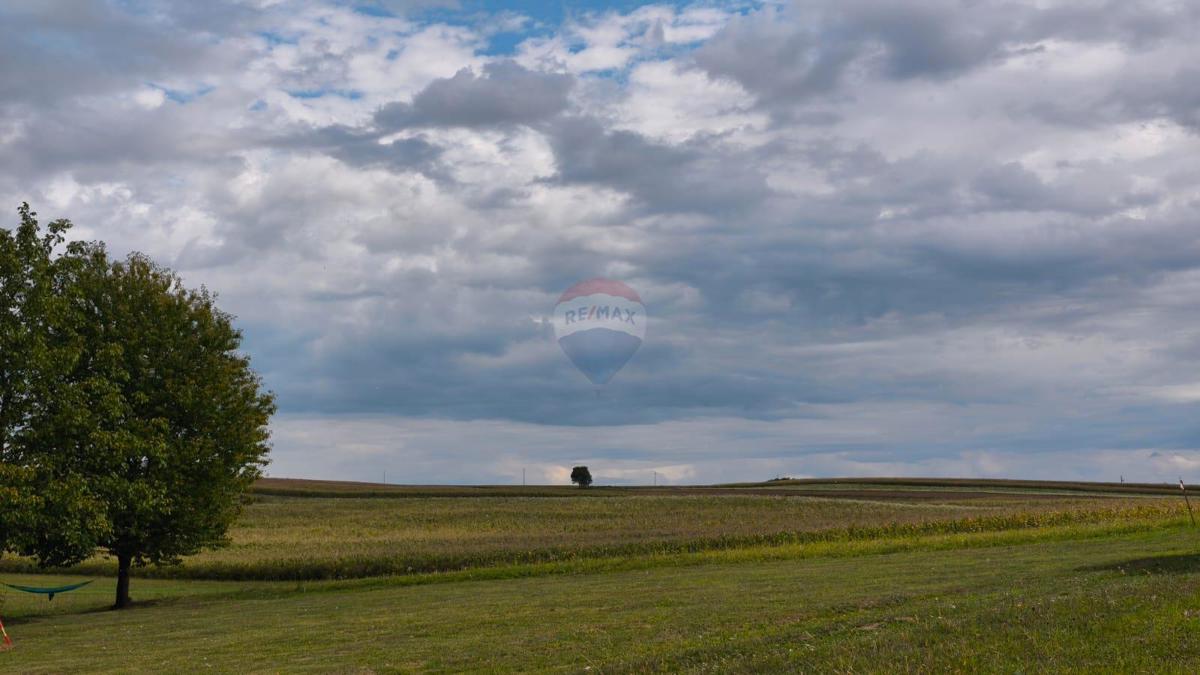 Casa Irinovac, Rakovica, 218,45m2