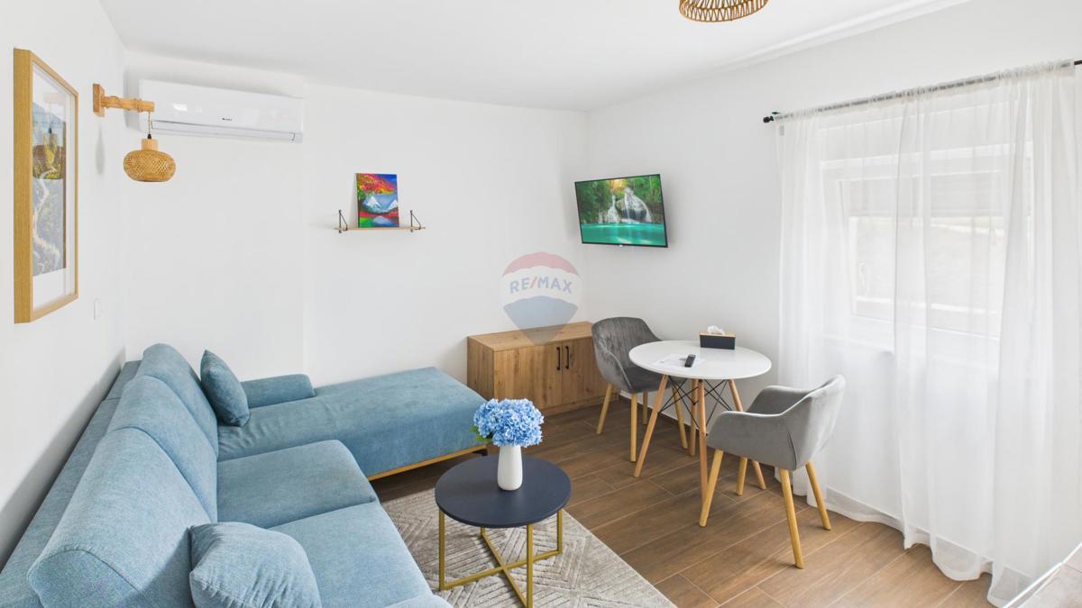 Casa Irinovac, Rakovica, 218,45m2