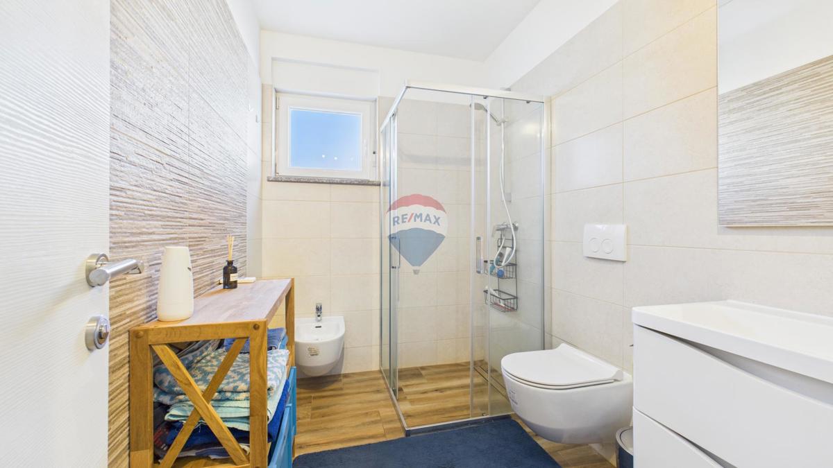 Casa con piscina in zona tranquilla vicino a Rovigno