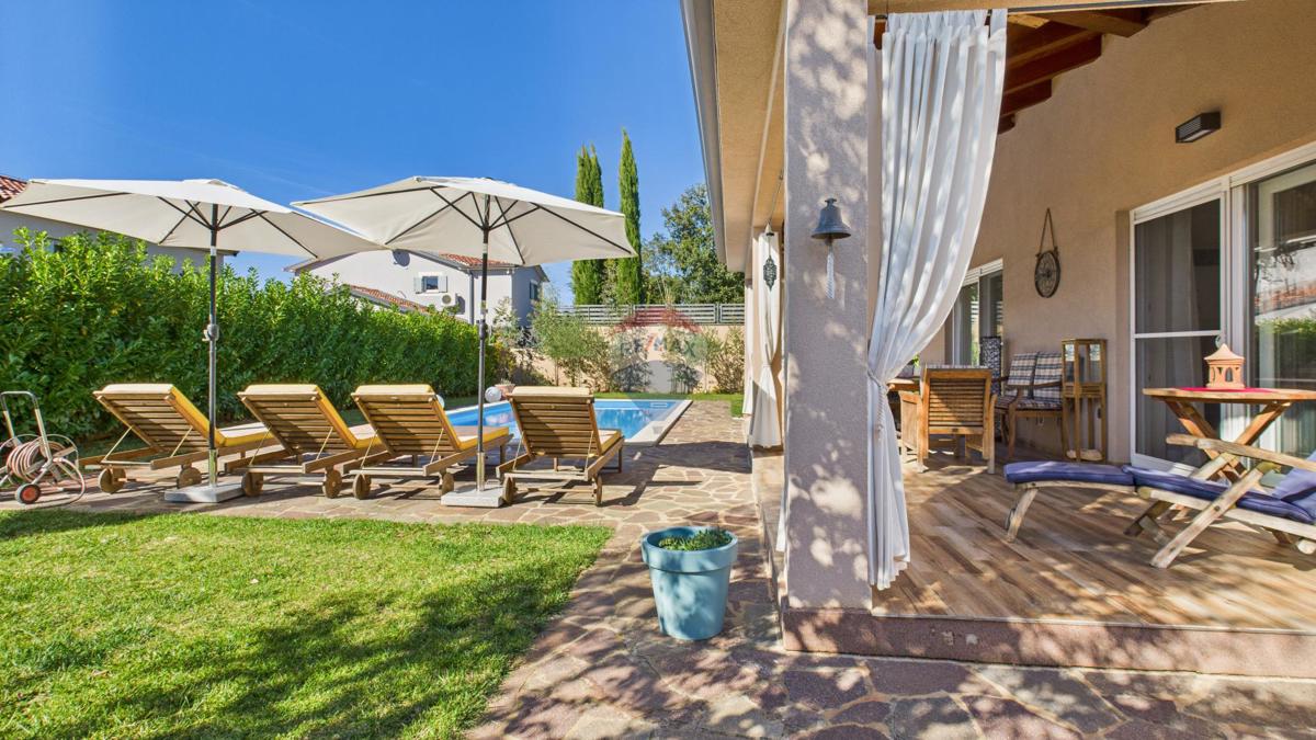 Casa con piscina in zona tranquilla vicino a Rovigno