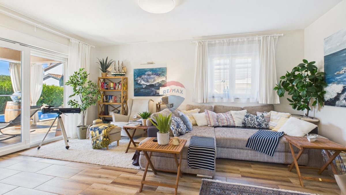 Casa con piscina in zona tranquilla vicino a Rovigno