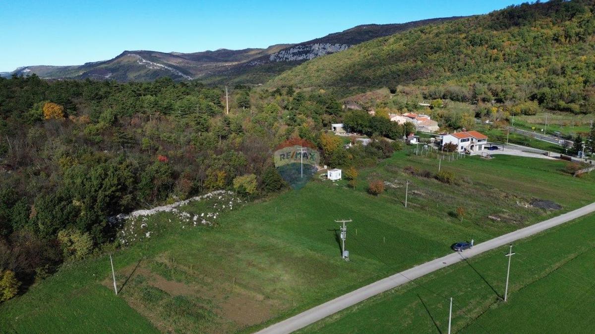 ISTRIA, ROČKO POLJE - Building land 1784 m2 - Affordable!