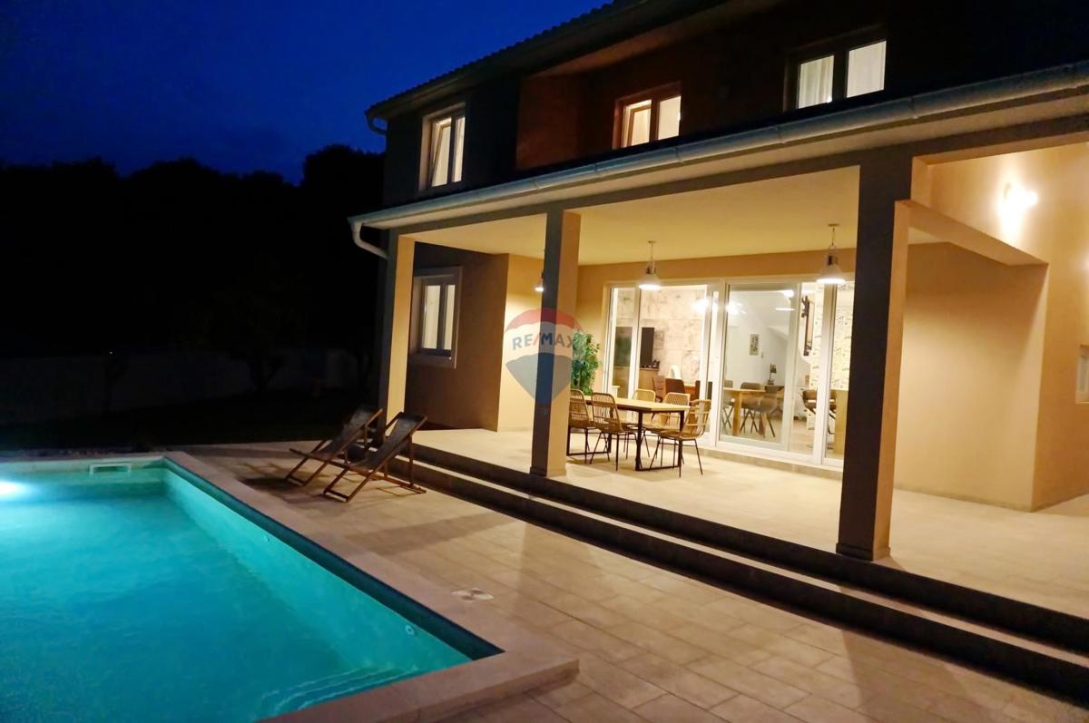 Casa Valdebek, Pula, 158m2