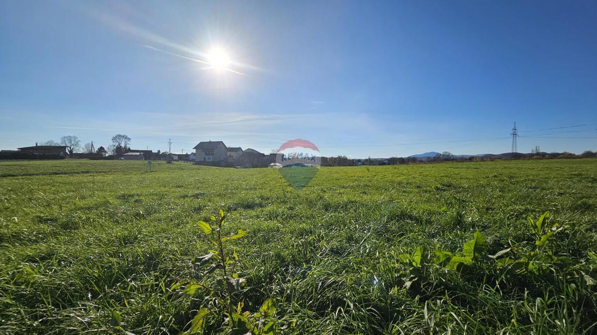 Terreno edificabile Kerestinec, Sveta Nedelja, 4.646m2