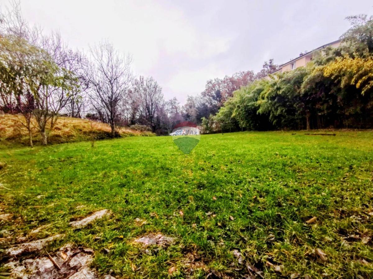 Terreno edificabile Saršoni, Viškovo, 891m2