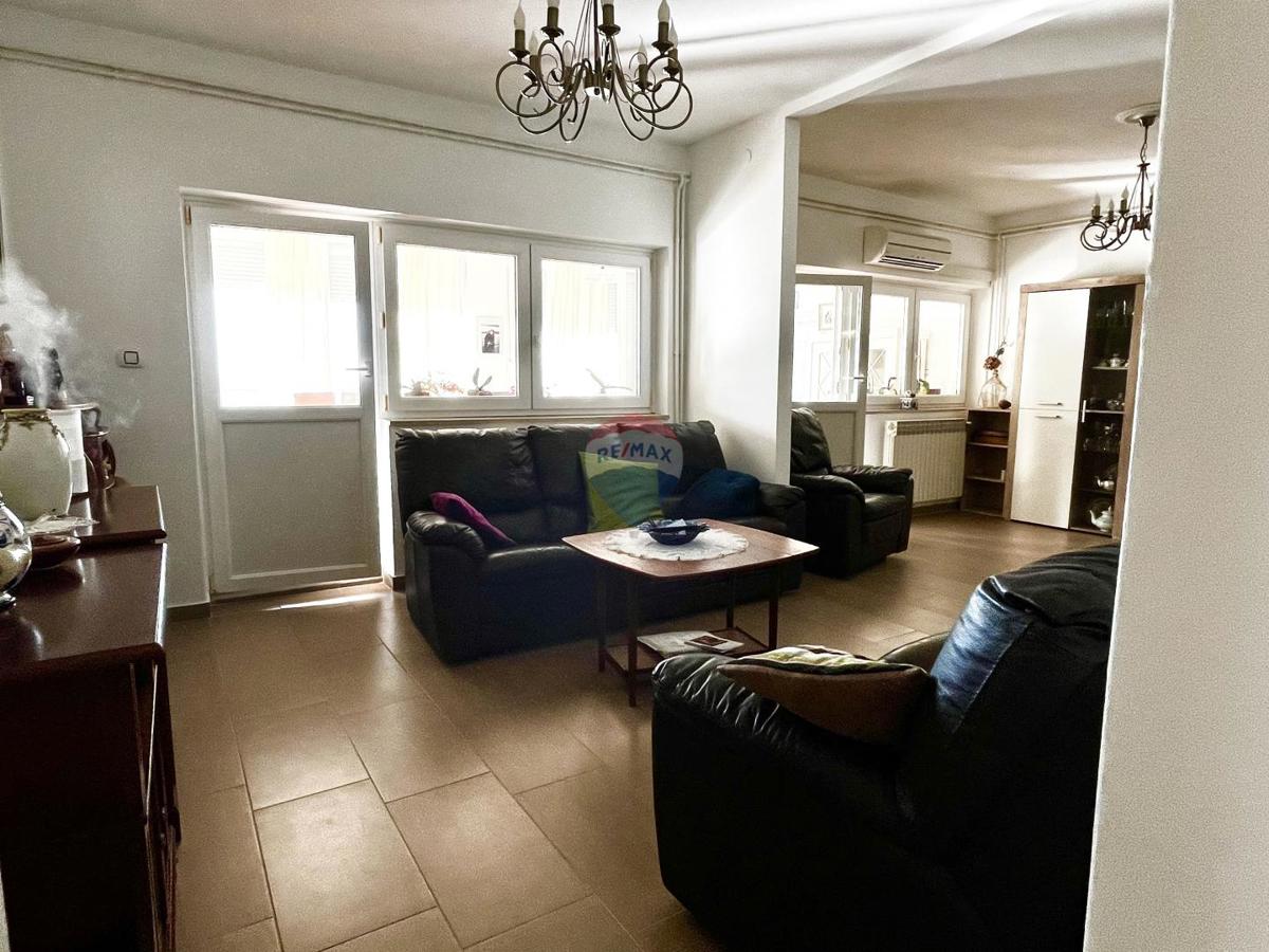 Casa Kraljevica, 908m2