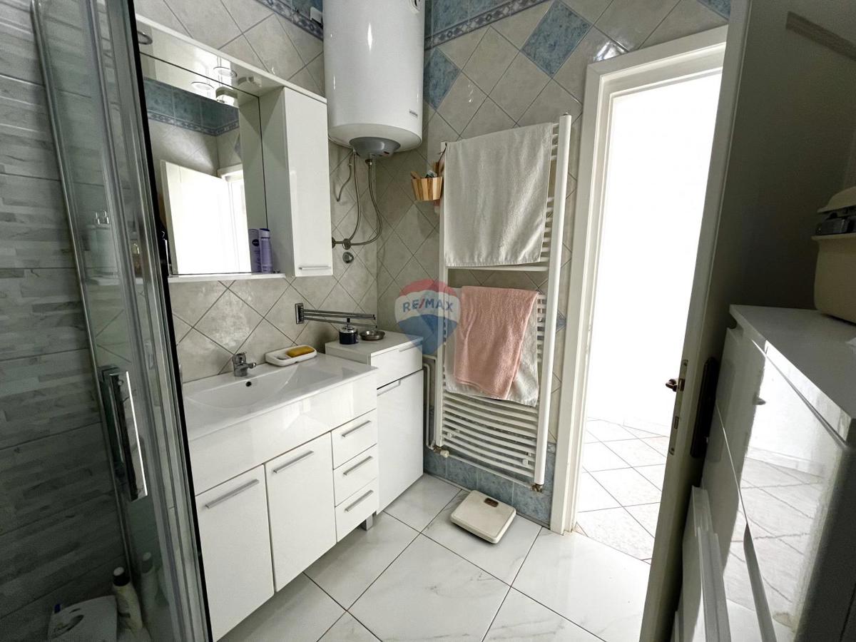 Casa Kraljevica, 908m2