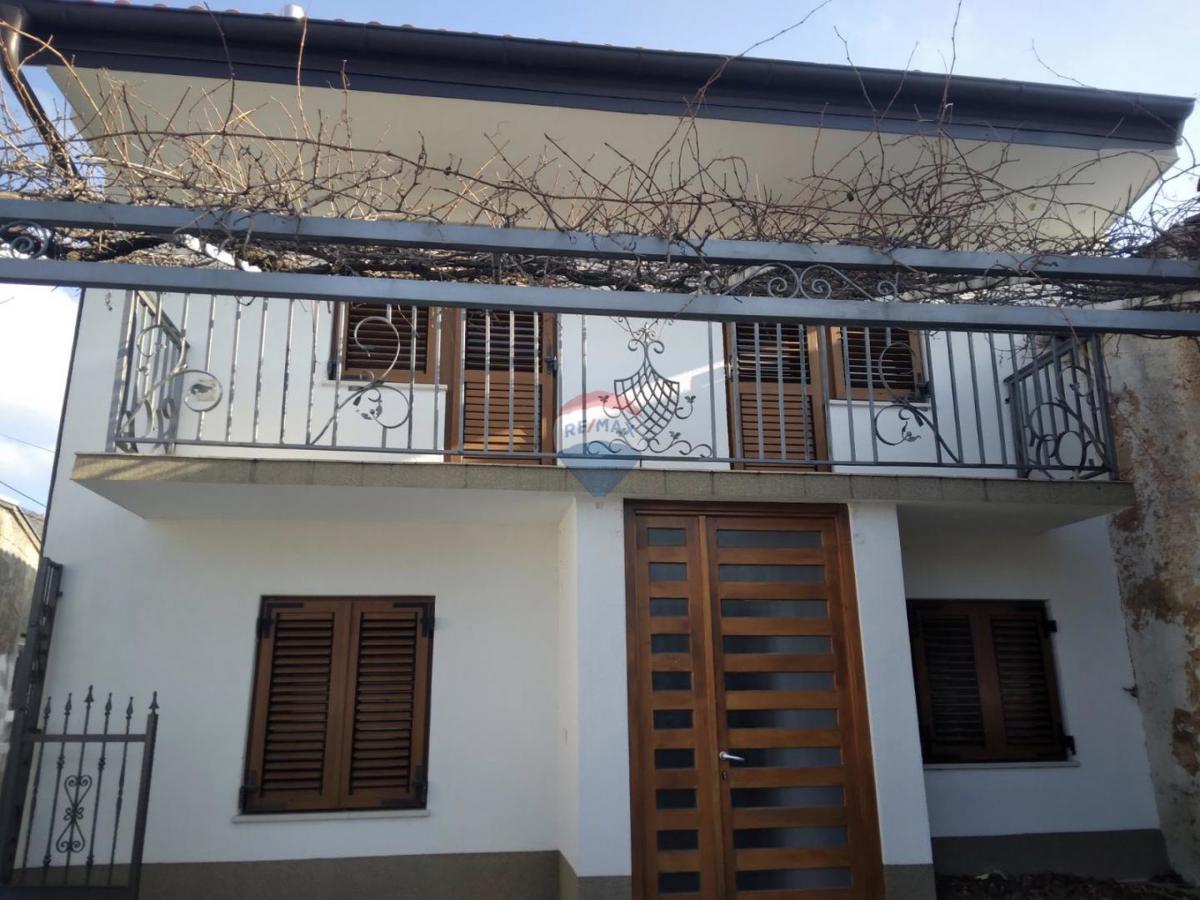 Casa Hreljin, Bakar, 90m2