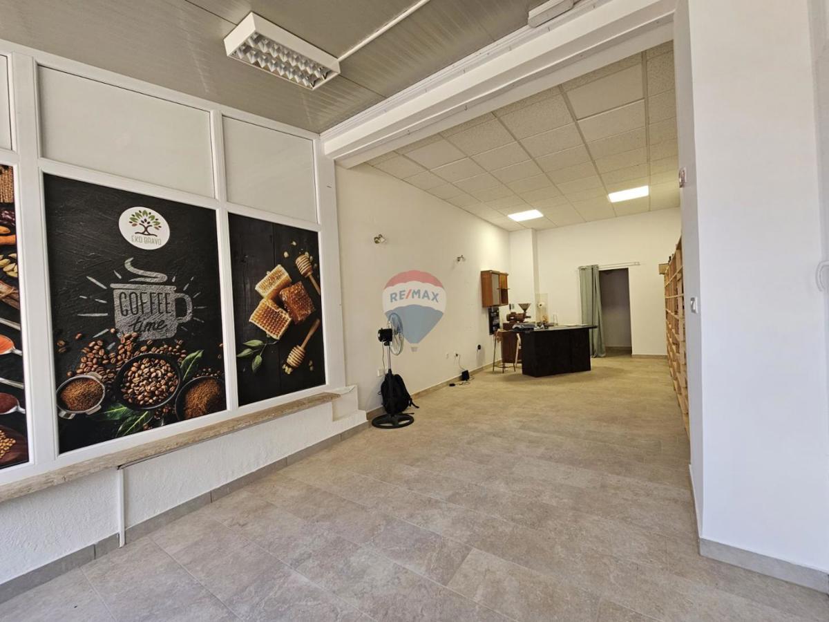 Attività commerciale Mundanije, Rab, 27,03m2