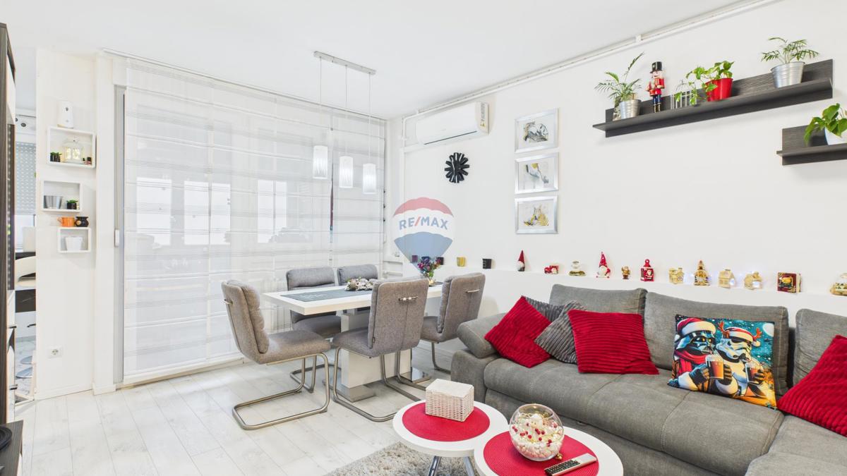 Appartamento Sloboština, Novi Zagreb - Istok, 68m2