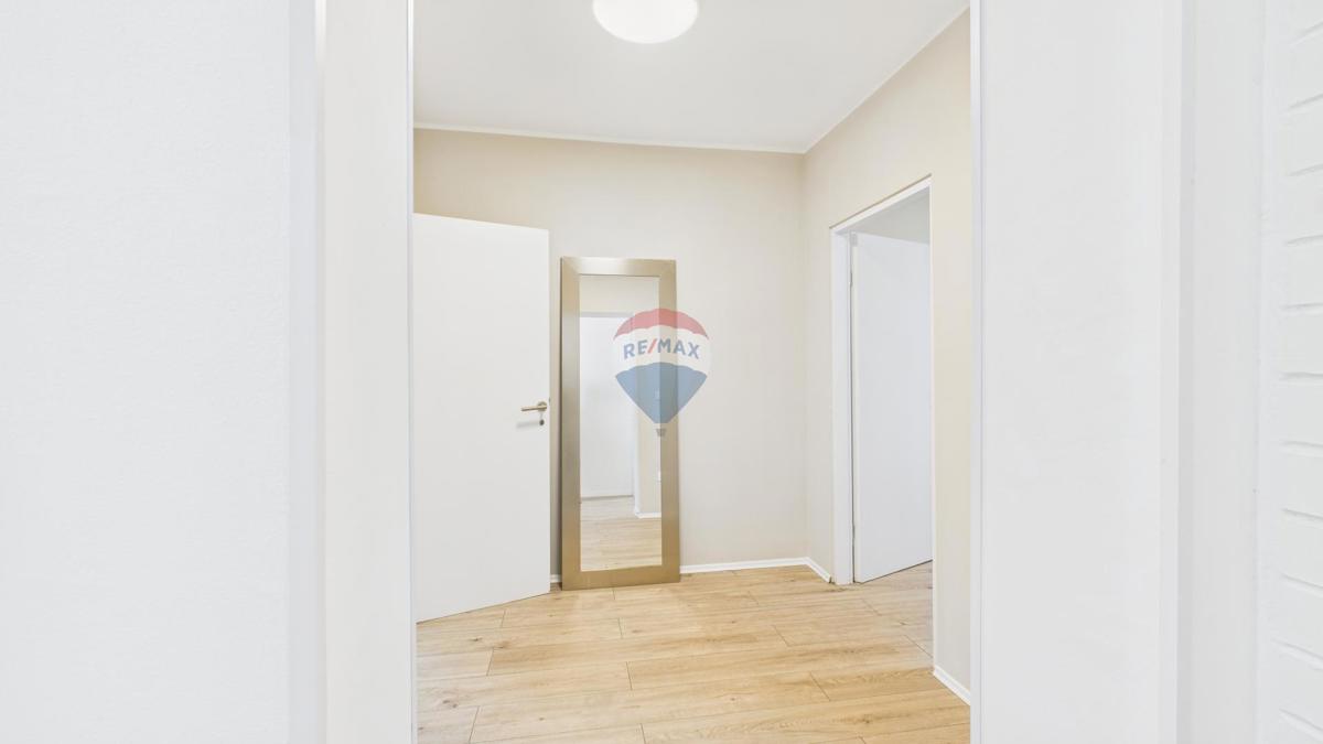 Appartamento di 75 m² in zona tranquilla vicino alle spiagge – due terrazze e posto auto