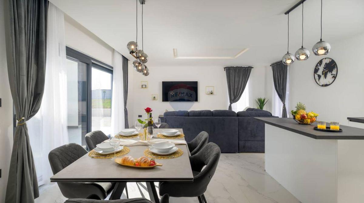 Istria, Žminj - Moderna casa a un piano con piscina, palestra e sauna