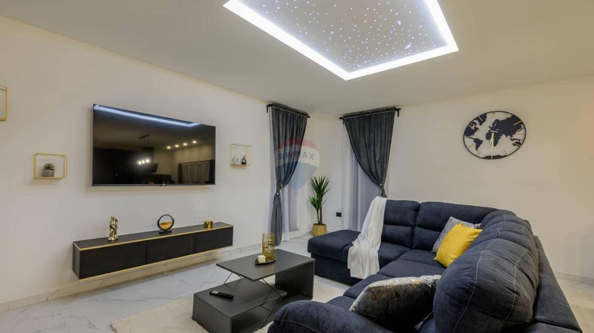 Istria, Žminj - Moderna casa a un piano con piscina, palestra e sauna