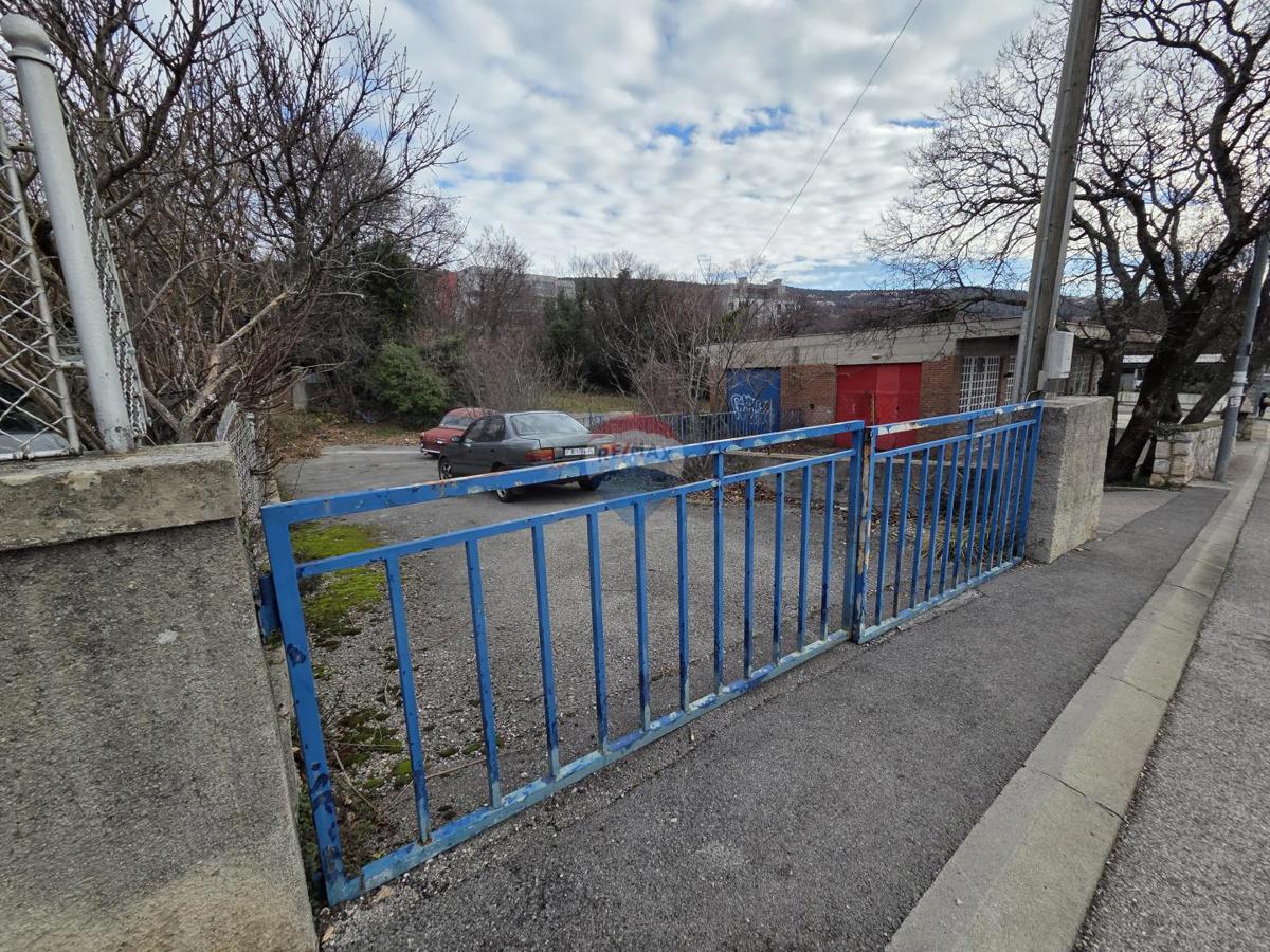 Attività commerciale Kostrena, 350m2