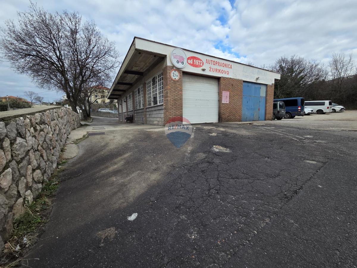 Attività commerciale Kostrena, 350m2