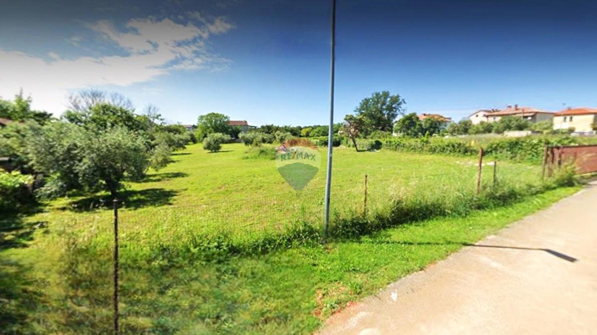 Terreno edificabile Umag, 1.050m2