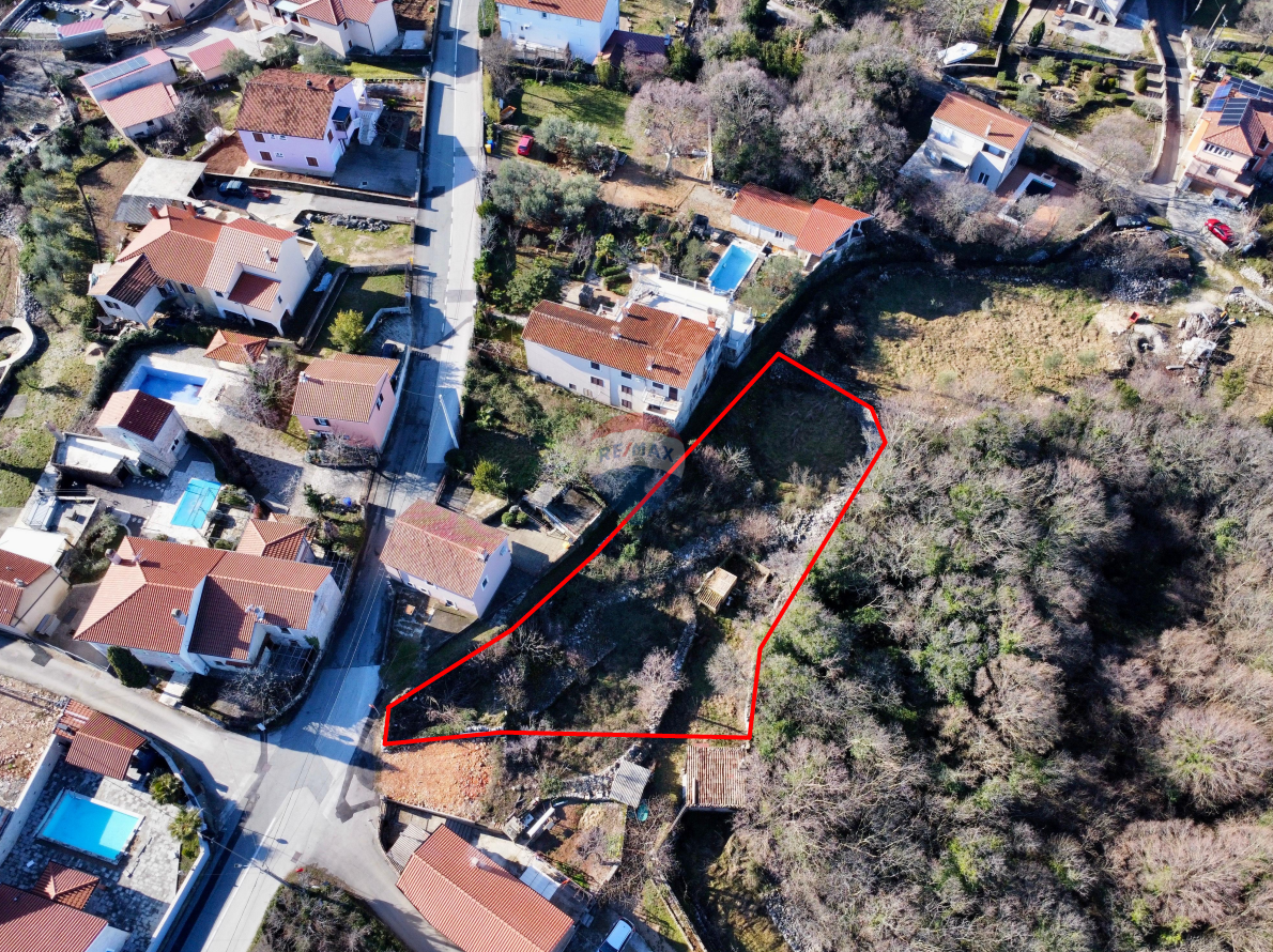 Dobrinj, Gabonjin – Terreno edificabile, 914 m²