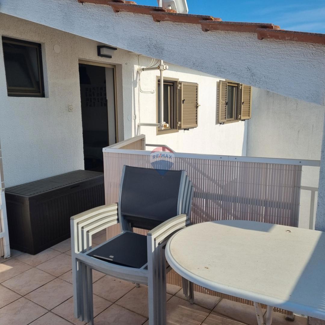 ISTRIA, MEDOLINO - Appartamento con una camera da letto e terrazza, vista mare