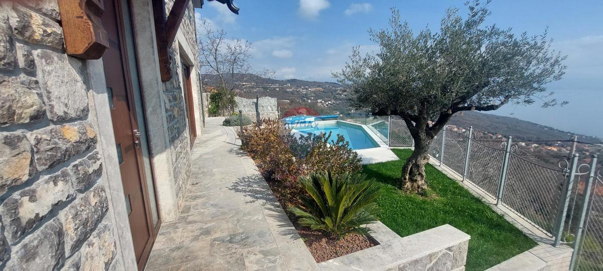 Casa Poljane, Opatija - Okolica, 250m2