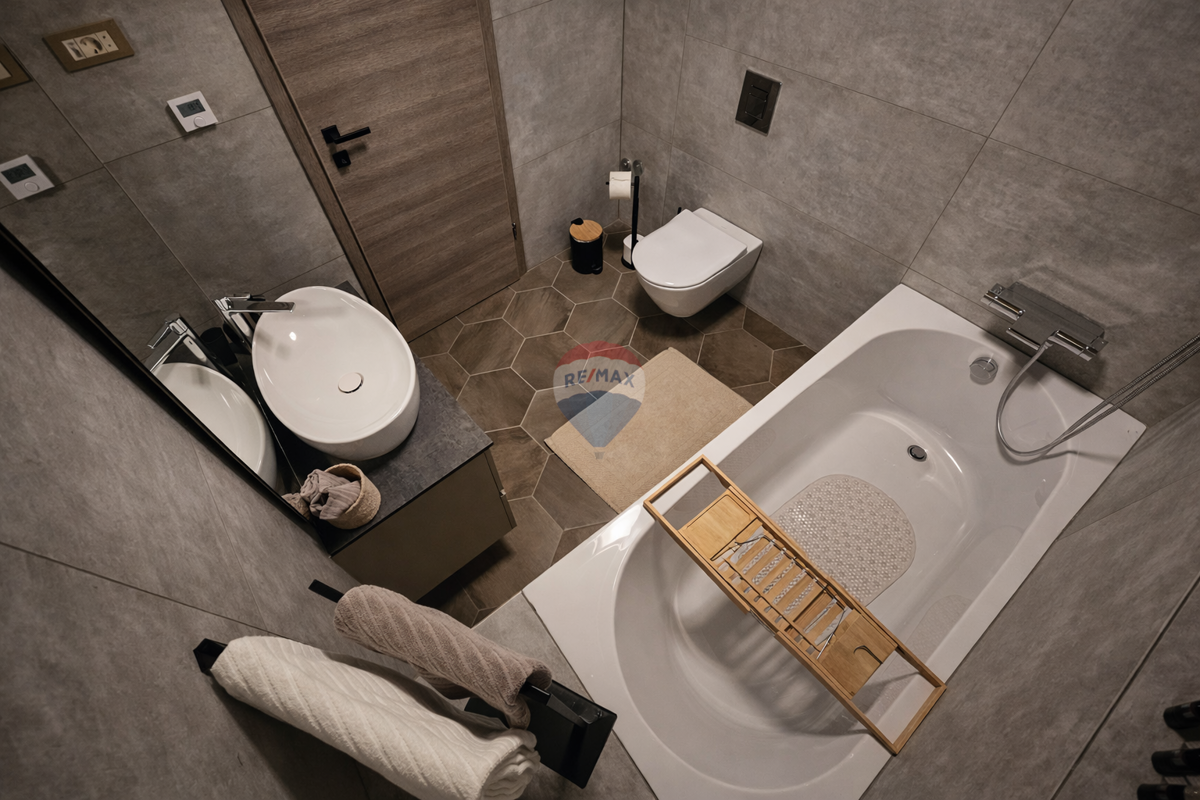 Casa Poljane, Opatija - Okolica, 250m2