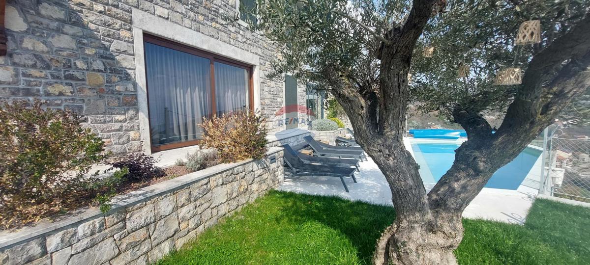 Casa Poljane, Opatija - Okolica, 250m2