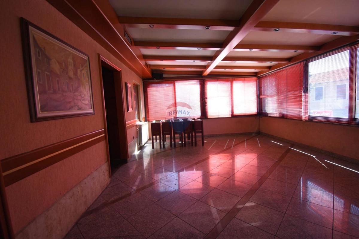 Attività commerciale Viškovo, 560.000m2