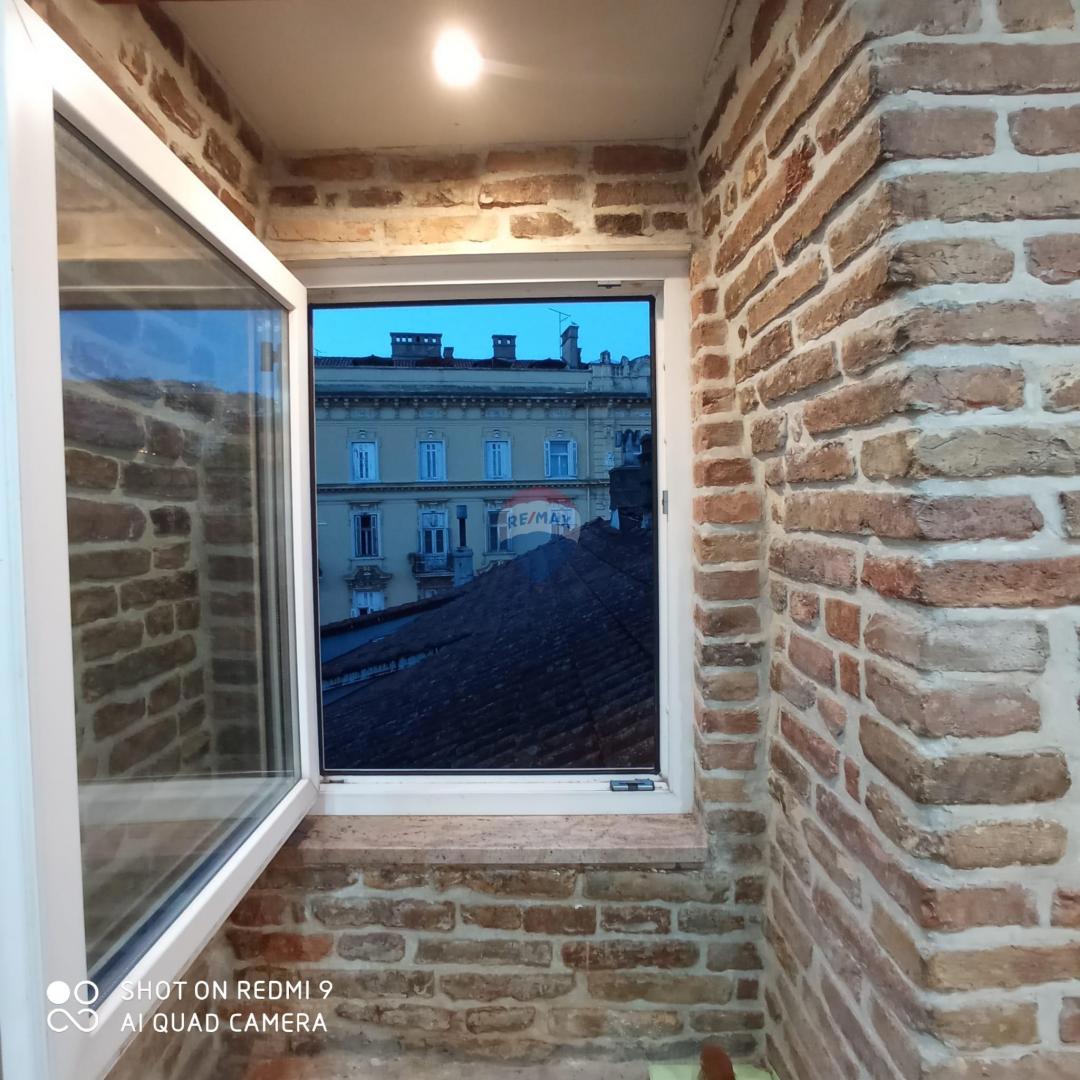 Appartamento Centar, Rijeka, 98,87m2