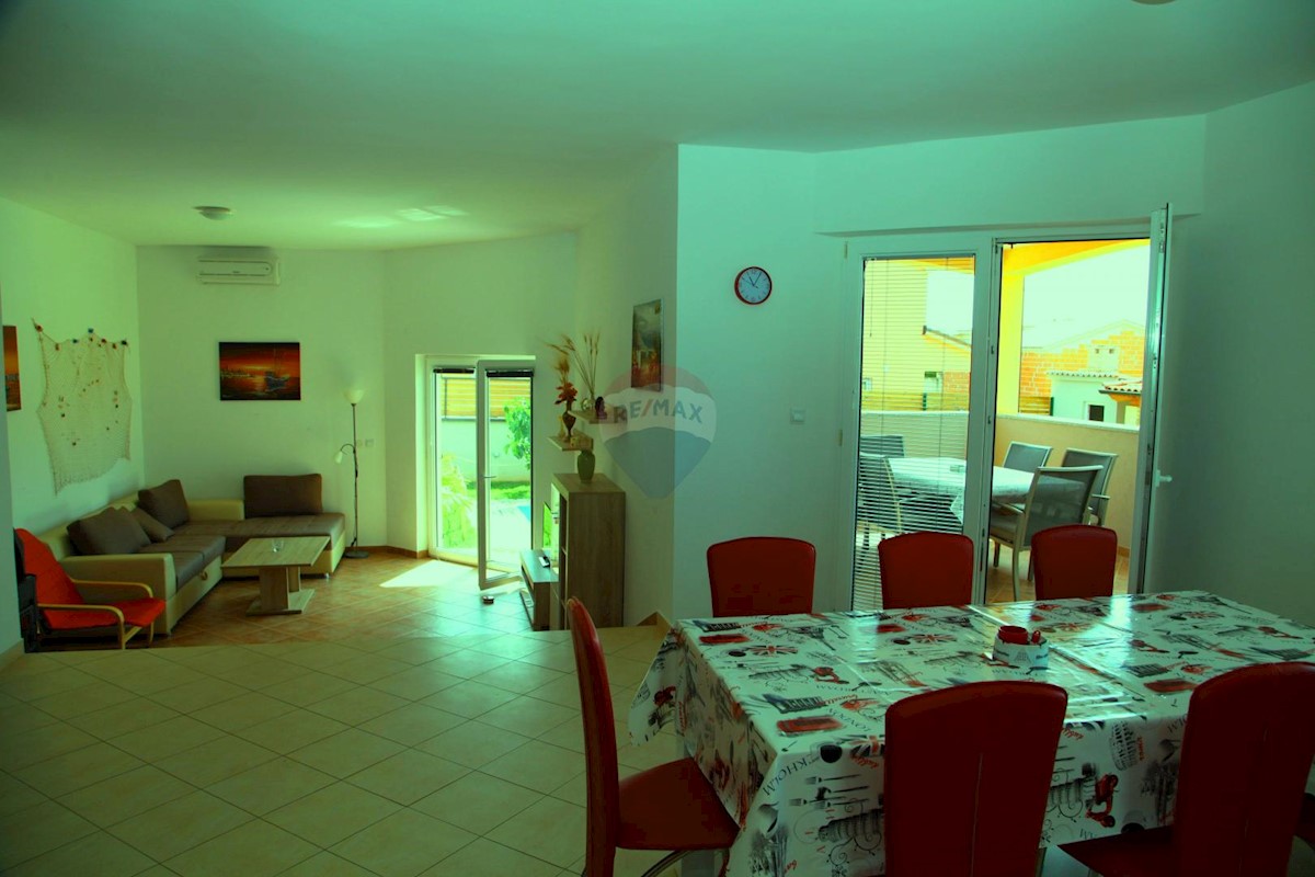 Villa Singola/Casa Vacanza okolica Pule, Pula, 350m2