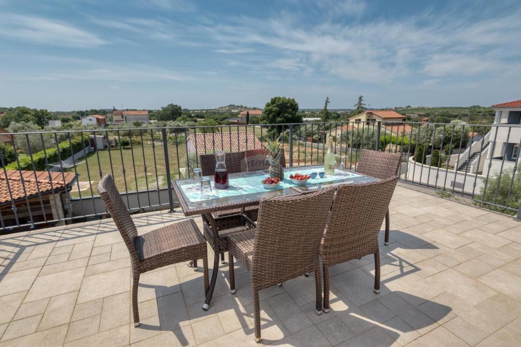 Villa Singola/Casa Vacanza okolica Pule, Pula, 350m2