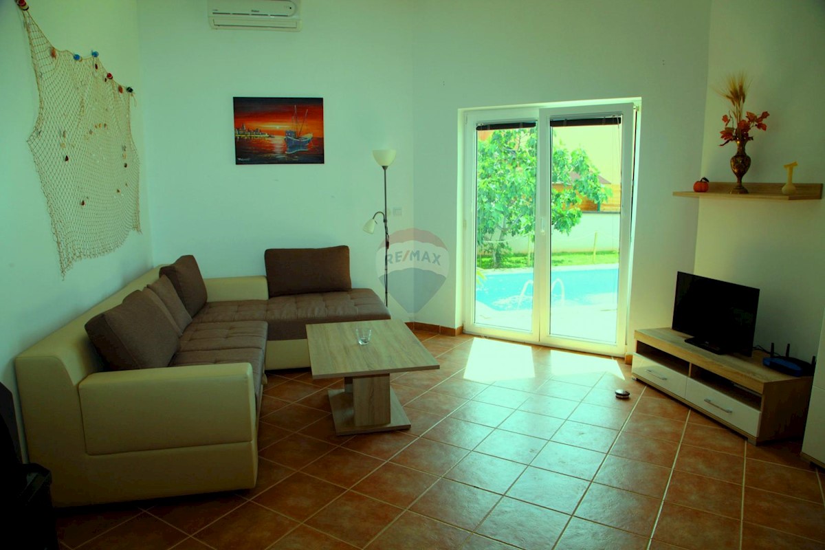 Villa Singola/Casa Vacanza okolica Pule, Pula, 350m2